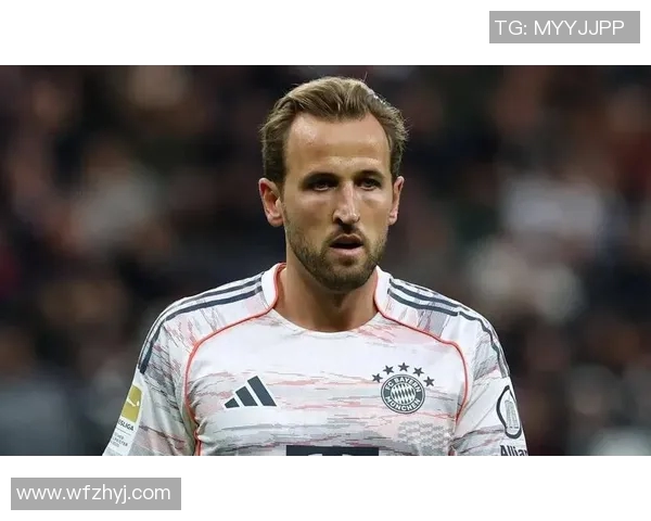 凯恩的传奇之路：从天才少年到足球巨星的奋斗历程与成就解析